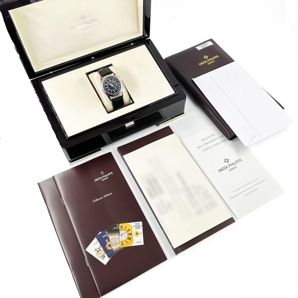 Patek Philippe Calatrava 6000G-001